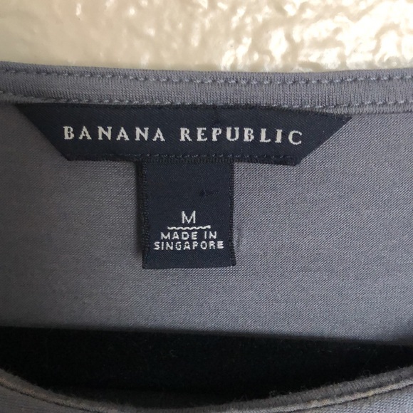 Banana Republic Textured Tee - Picture 2 of 6